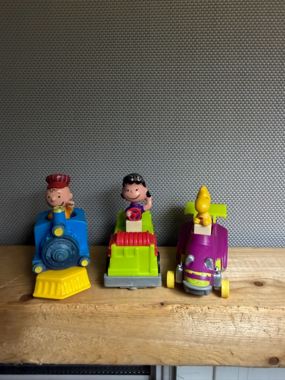 Vintage McDonald's Peanuts Happy Meal
Cars Set Charlie Lucy Woodstock 1989